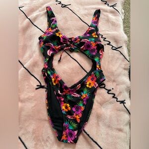 Victoria secret one piece swimsuit